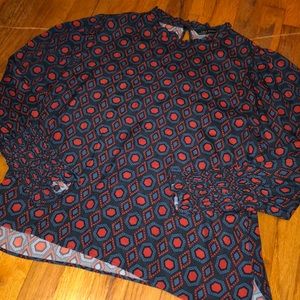 Zara print blouse with fitted cuff sleeves